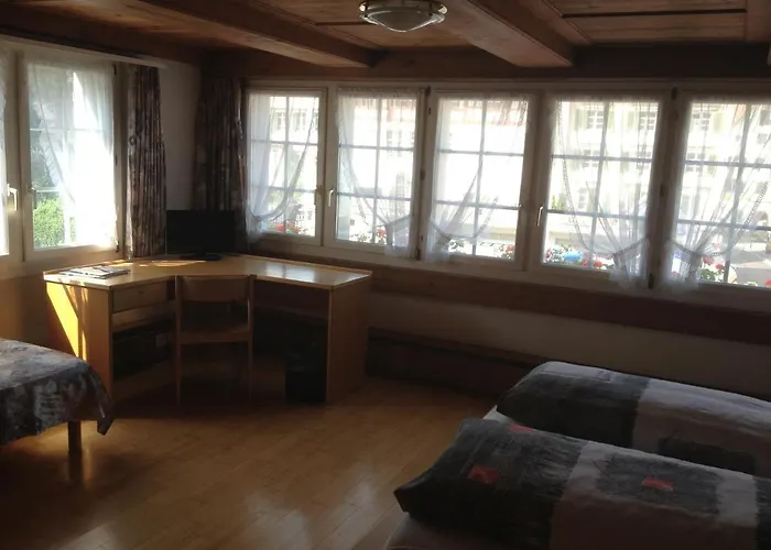 Cafe-conditorei Huber *